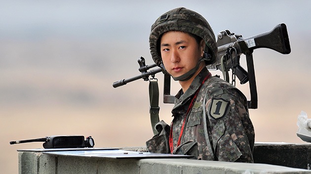 Seúl lanza a Corea del Norte una propuesta de diálogo para enfriar la tensión belicista