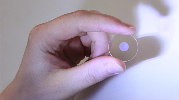 Científicos rusos buscan mejorar el dispositivo de memoria 'cristal de Superman'