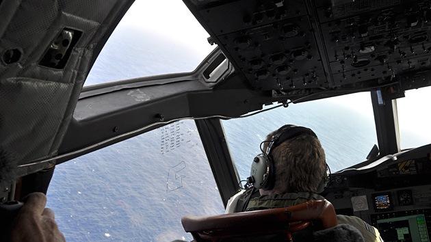 En busca del vuelo MH370: Confirman que las señales detectadas pertenecen a una caja negra