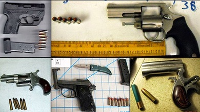 Armas de Batman, un mortero, una estrella: Los equipajes más raros e insospechados