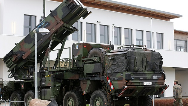 La OTAN confirma que colocará los Patriot en la frontera turco-siria