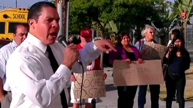 Profesor 'suspendido' por activismo