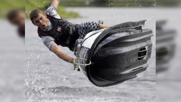 El 'aquabike', un deporte cada vez más popular en Rusia
