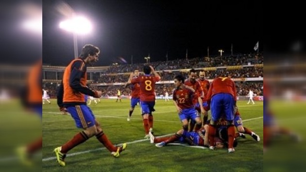 España alcanzó la victoria ante Chequia y se acercó más a la clasificación