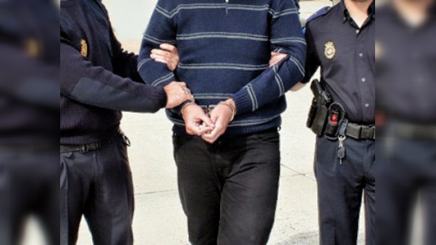 Detienen en España a un británico acusado de abusar de 18 menores
