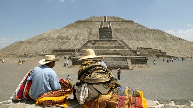 La famosa Pirámide del Sol de Teotihuacan en México puede derrumbarse