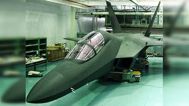 Japón empieza a ensamblar su primer caza 'Stealth'