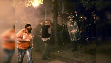 Comunidad internacional condena violenta represión de protestas en Georgia