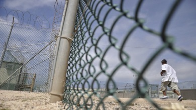 Sin noticias del cierre de Guantánamo