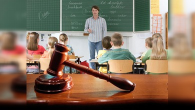 Pasa al juzgado la disputa sobre clases étnicas para jóvenes hispanos