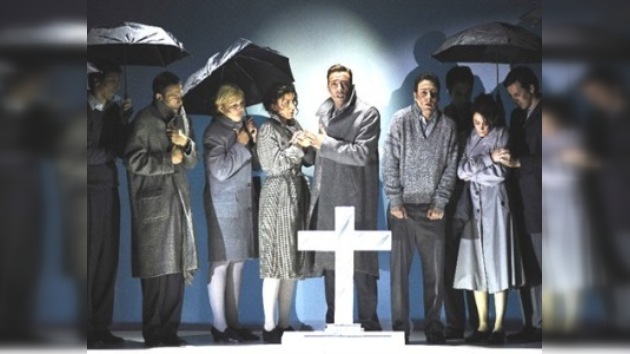 Juan Pablo II, "superestrella" de un musical