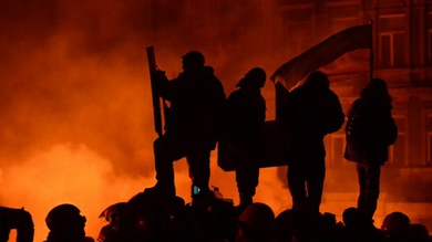 "Manifestantes de Kiev usan tácticas que remiten al escenario yugoslavo"