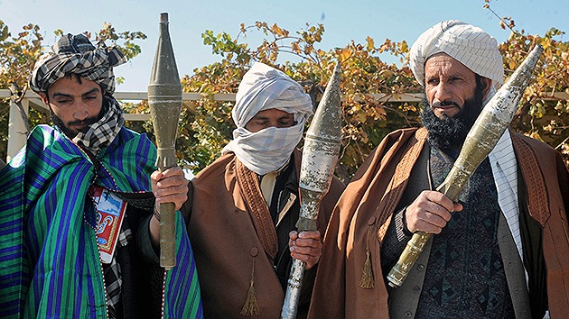 EE.UU. y Afganistán negociarán con los talibanes dentro de unos días