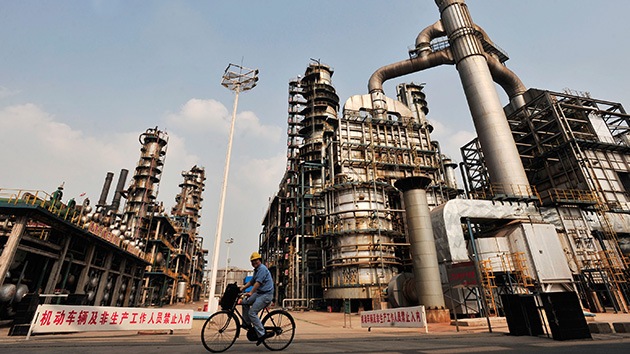 China, a punto de desbancar a EE.UU. como mayor importador de petróleo del mundo