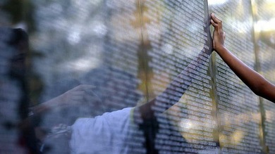 Corte Suprema de El Salvador ordena investigar las masacres de la guerra civil