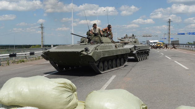 Ucrania: Se registran explosiones y disparos en el centro de Donetsk