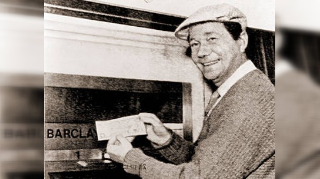 Muere el inventor del cajero automático