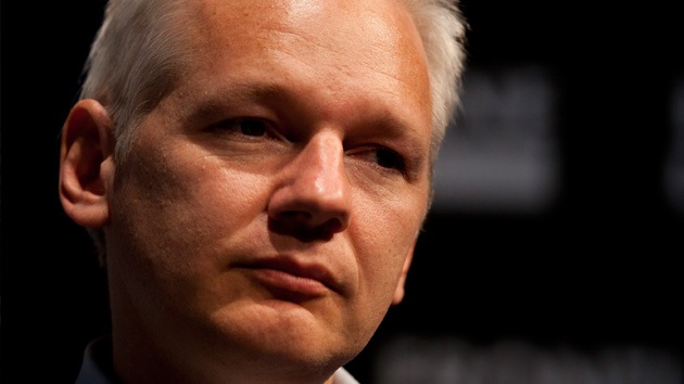 Assange padece una enfermedad crónica pulmonar