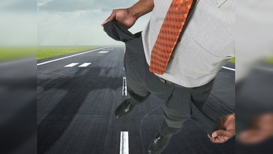 España prioriza la construcción de aeropuertos en vez de programas sociales