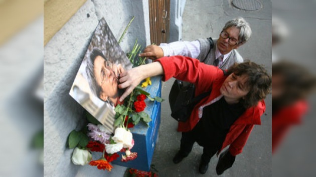 Trasladan a Moscú al presunto organizador del asesinato de Politkóvskaya