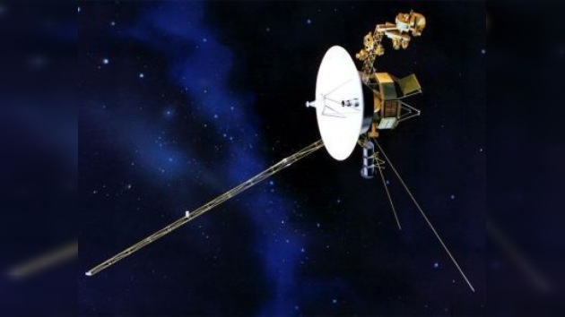 Una sonda lanzada hace 33 años, a punto de salir del Sistema Solar