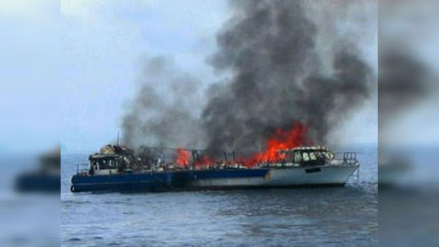Un ferry con 1.200 pasajeros se incendia en el Mar Rojo