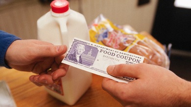 El 15% de los estadounidenses vive con vales de comida