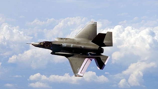 El Pentágono detiene el vuelo de los F-35 mientras investiga las causas del incendio de motores