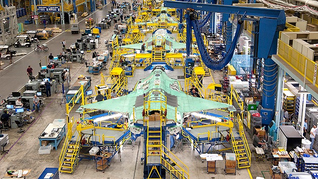 Canadá podría invertir miles de millones de dólares en cazas de EE.UU.
