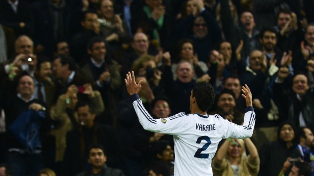 Varane, héroe del primer Real Madrid-Barcelona del año