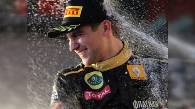 El podio de Vitali Petrov en la F1 podría atraer a nuevos inversores rusos