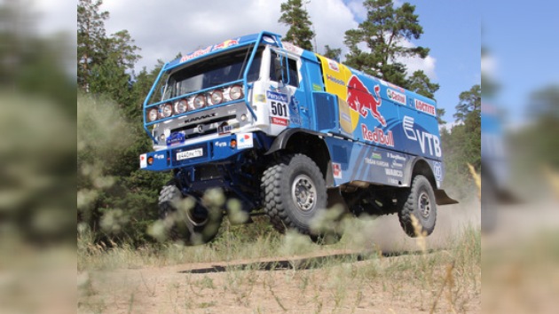 Kamaz Master sigue imparable en el rally Ruta de la Seda