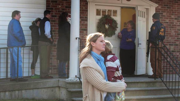 Masacre en Connecticut: Psicólogo ve una forma de "venganza" en la matanza de niños