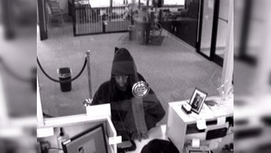 Mujer con defecto del habla intentó robar banco en dos oportunidades