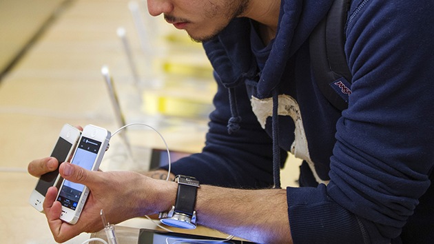 China crea bolsillos grandes para el nuevo iPhone