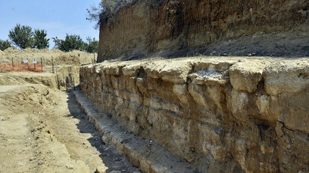 Descubren en Grecia una tumba gigante 'sin dueño' de la época de Alejandro Magno