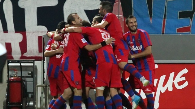 Video: Increíble gol en propia portería