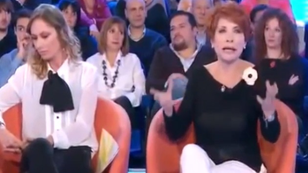 Video: Periodista italiana insulta en directo a un hombre que despertó de un coma