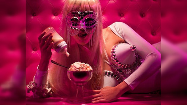 Lady Gaga quiere demandar a fabricante de helado de leche materna