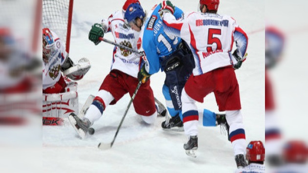 Rusia pierde ante Finlandia en la Copa Cadena Uno