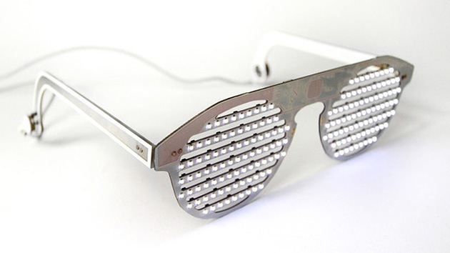 Gafas Led que brillan con videos, grafía e incluso tuits
