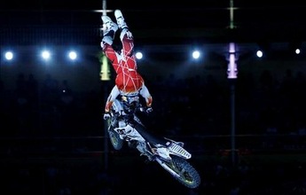El australiano Robbie Maddison ganó en la final de la Red Bull X-Fighters de Madrid