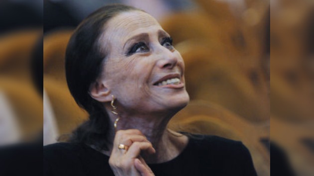 Francia ovaciona a la bailarina rusa Maya Plisétskaia en su 85 cumpleaños