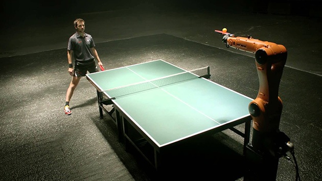 El campeón alemán Timo Boll competirá con un robot en un partido de tenis de mesa