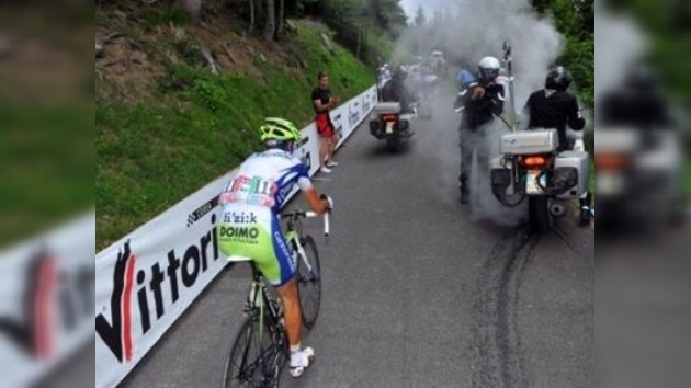 Ciclistas atraviesan Lombardía para conmemorar a un adalid ruso