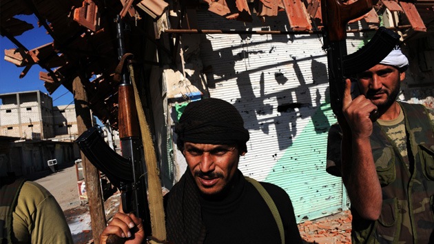 Líder opositor sirio: "EE.UU. no evitará nuestro castigo si ataca Siria"