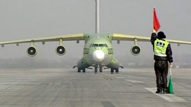 El primer avión chino de transporte militar, listo para entrar en servicio