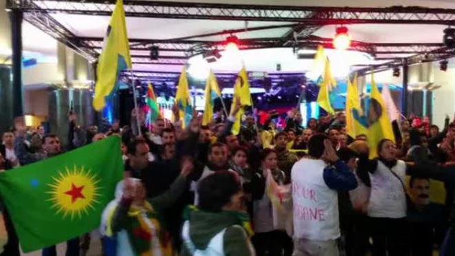 #OccupyEP: Kurdische Demonstranten stürmen EU-Parlament wegen Kobane Belagerung