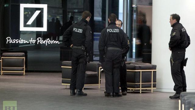 Schlag auf Schlag - Deutsche Bank wegen massiver Steuerhinterziehung angeklagt