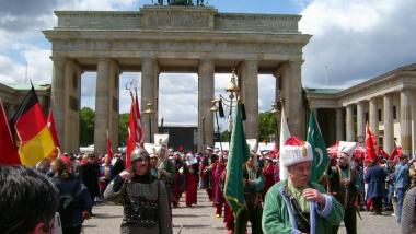 Islambild - Wo PEGIDA bereitwillig der „Lügenpresse“ Glauben schenkt